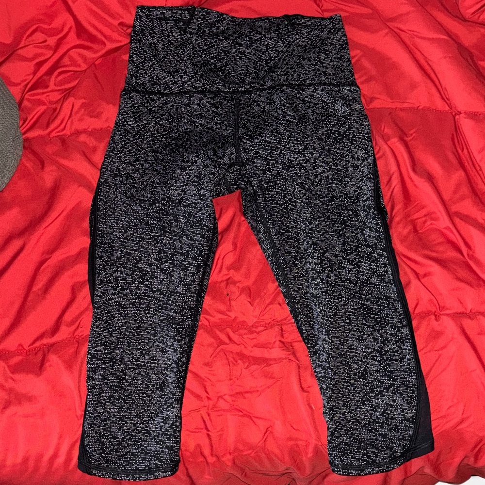 Lululemon Athletica Charcoal Textured Leggings
